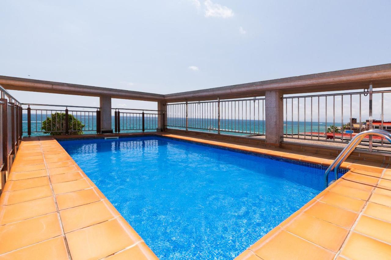 Apartamento Uhc Las Palmas Salou Exterior foto