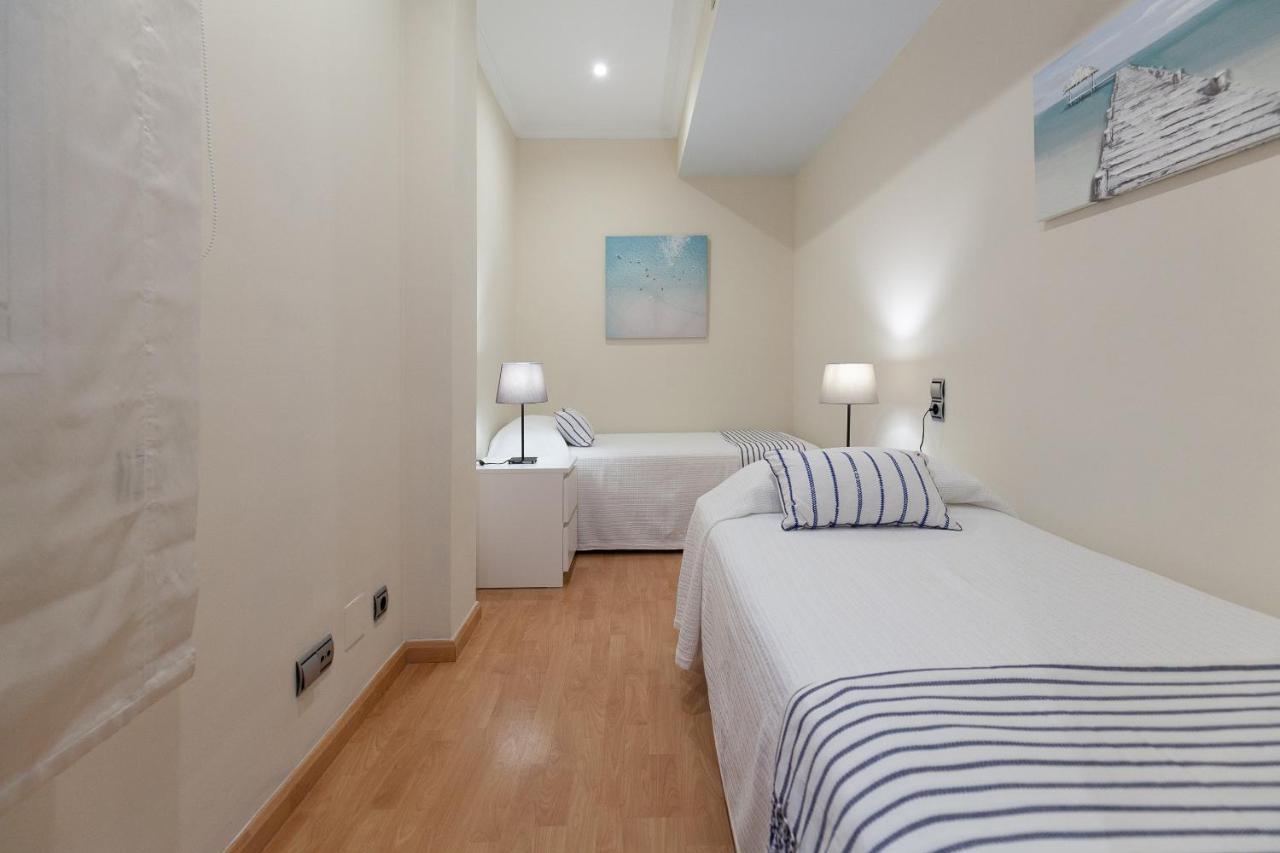 Apartamento Uhc Las Palmas Salou Exterior foto
